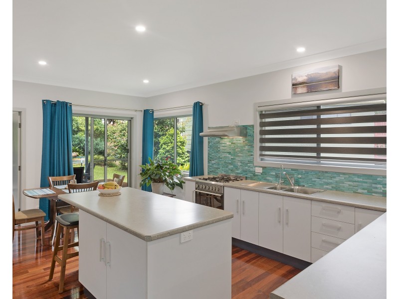 4  Reader Place, Mystery Bay NSW 2546