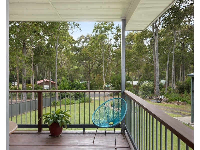 4  Reader Place, Mystery Bay NSW 2546