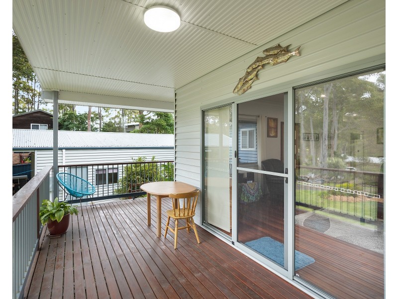 4  Reader Place, Mystery Bay NSW 2546