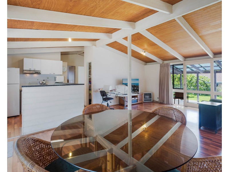 6 Tatiara Street, Dalmeny NSW 2546