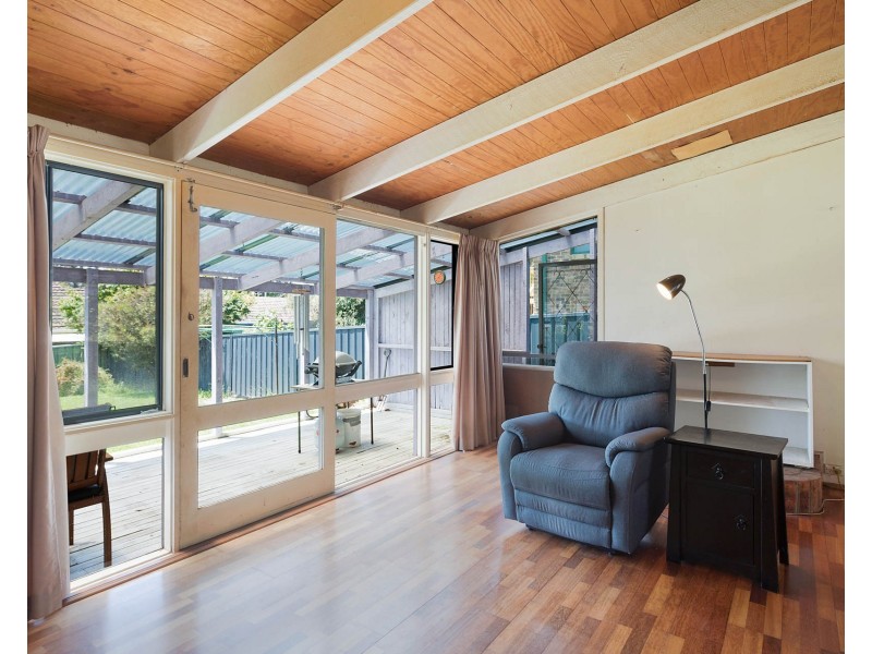 6 Tatiara Street, Dalmeny NSW 2546