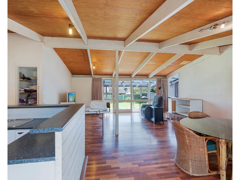 6 Tatiara Street, Dalmeny NSW 2546