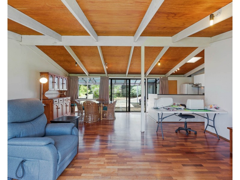 6 Tatiara Street, Dalmeny NSW 2546