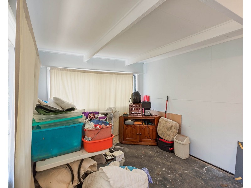 6 Tatiara Street, Dalmeny NSW 2546