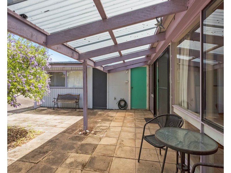 6 Tatiara Street, Dalmeny NSW 2546