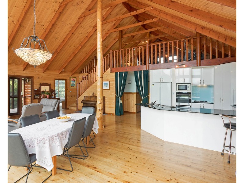 9 Oyster Lane, Narooma NSW 2546