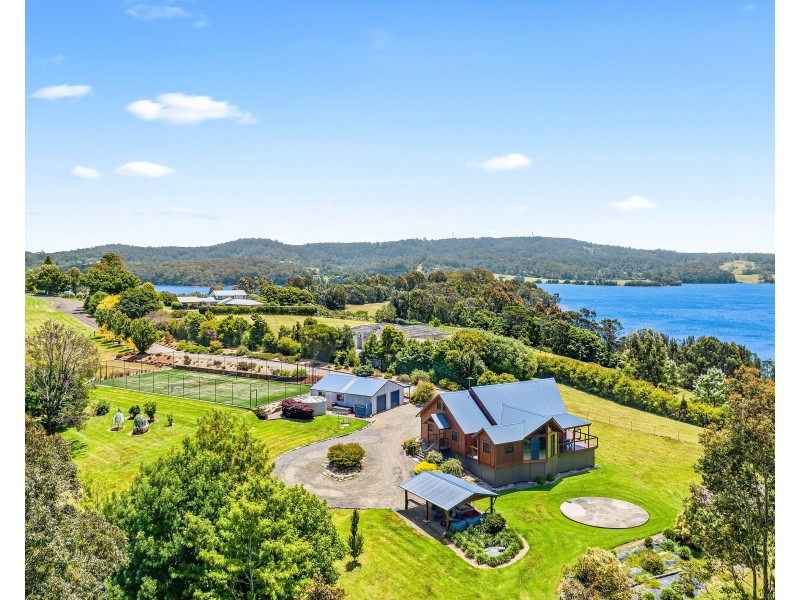 9 Oyster Lane, Narooma NSW 2546