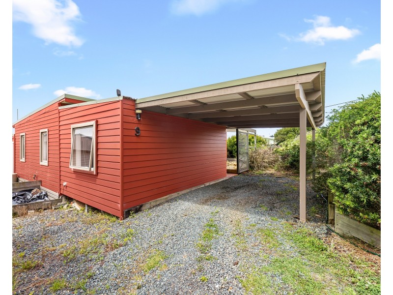 9 William Street, Dalmeny NSW 2546