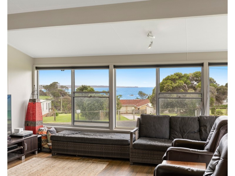 1-3 Jocelyn Street, Dalmeny NSW 2546