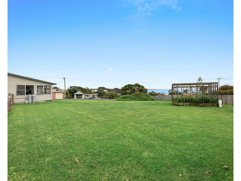 1-3 Jocelyn Street, Dalmeny NSW 2546