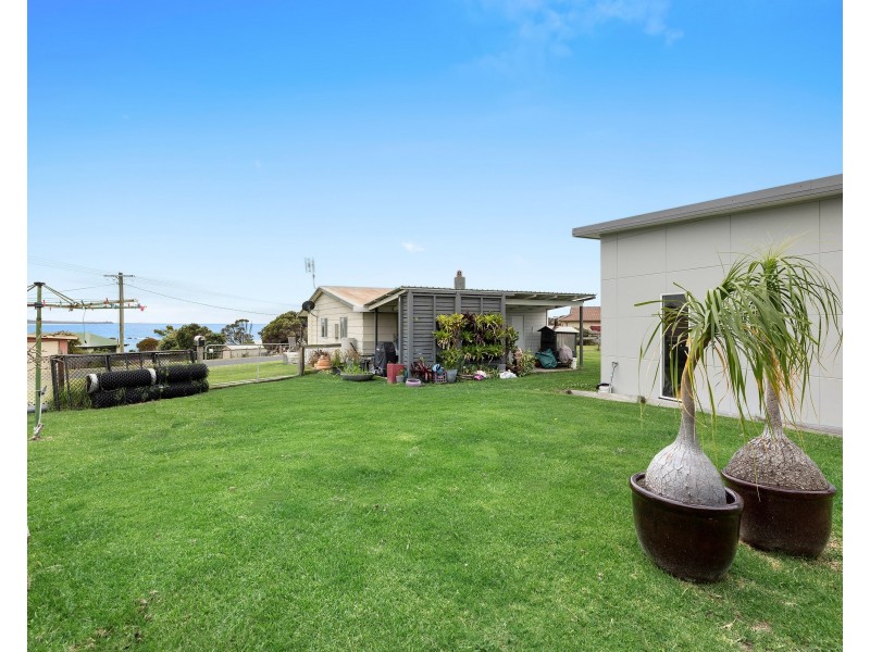 1-3 Jocelyn Street, Dalmeny NSW 2546