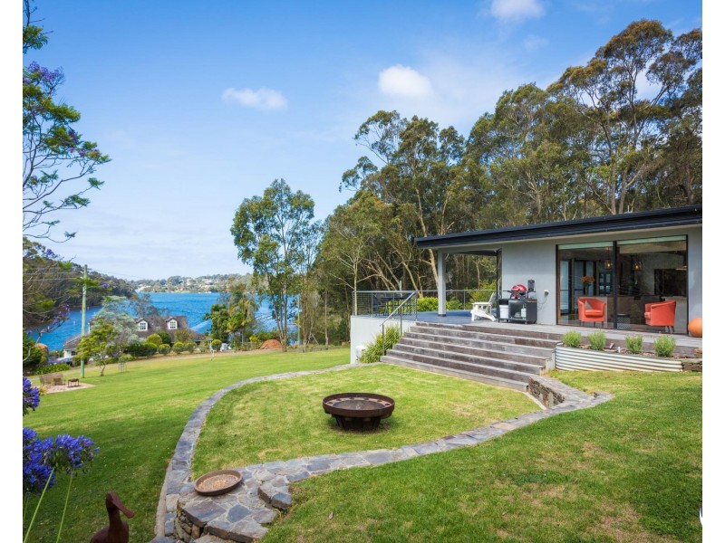 25 Ringlands Road, Narooma NSW 2546