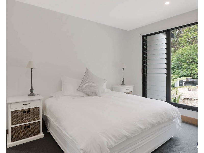 25 Ringlands Road, Narooma NSW 2546