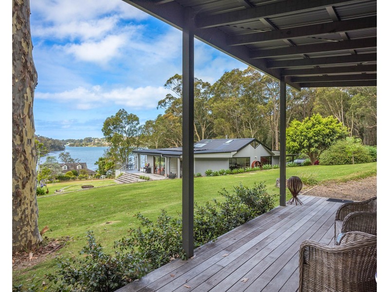 25 Ringlands Road, Narooma NSW 2546