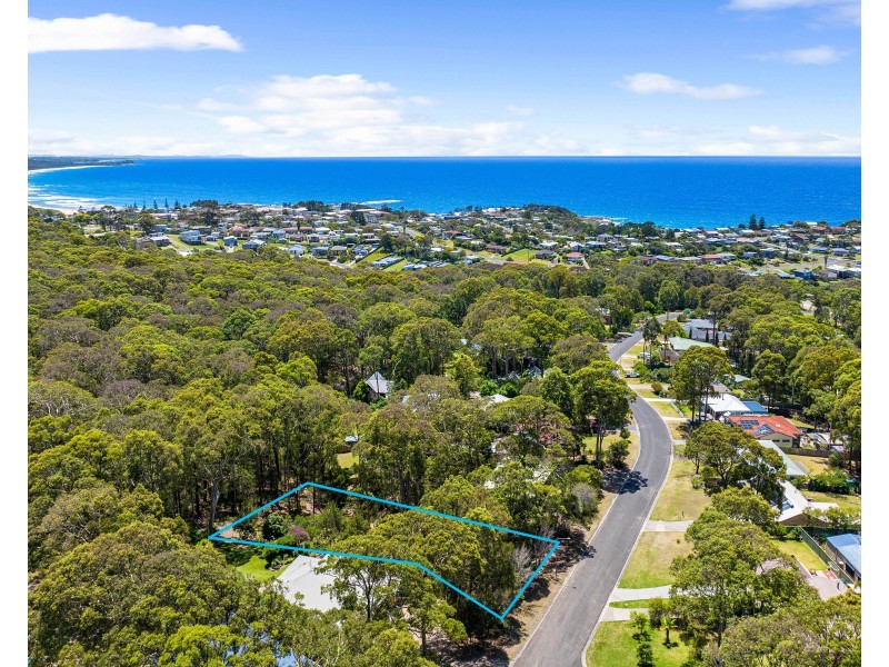 7 Eucalyptus Drive, Dalmeny NSW 2546