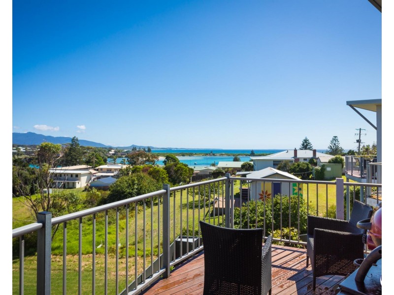 3/7 Wattle Street, Bermagui NSW 2546