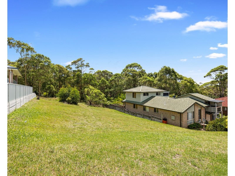 5 Dawn Parade, Kianga NSW 2546