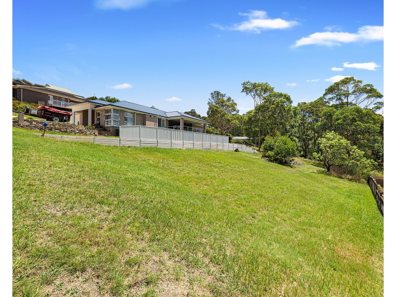 5 Dawn Parade, Kianga NSW 2546