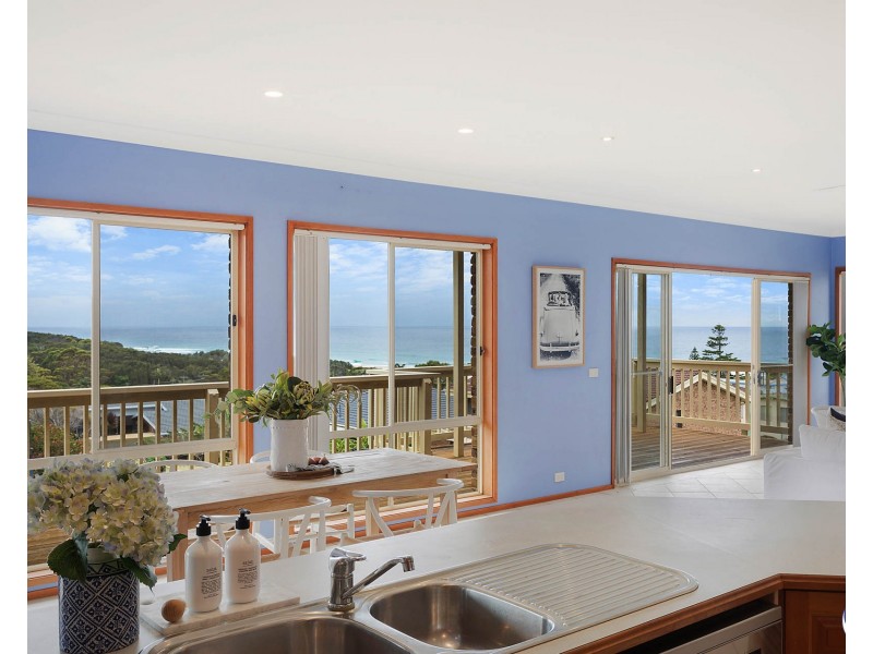 8 Surf Beach Road, Kianga NSW 2546