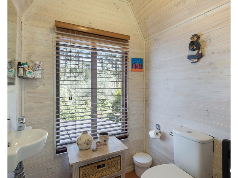 153 Old Highway, Narooma NSW 2546