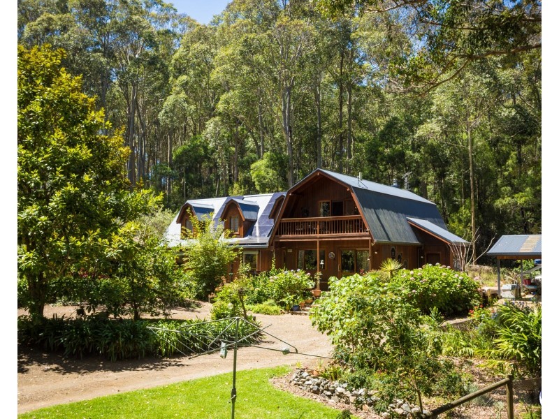153 Old Highway, Narooma NSW 2546