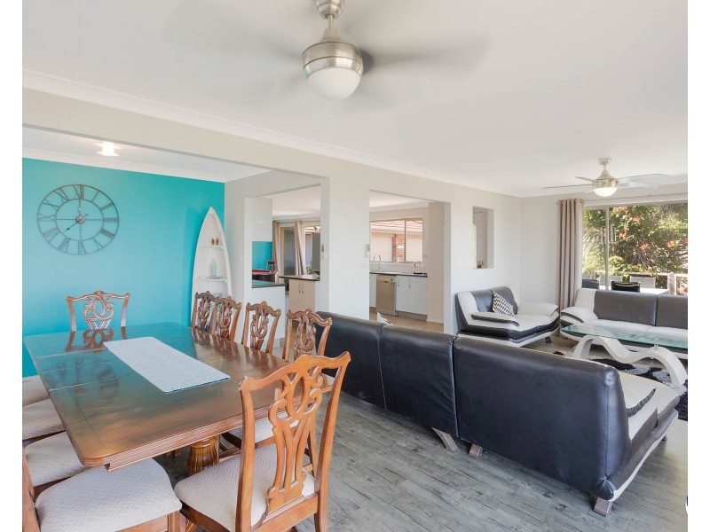 105 Dalmeny Drive, Kianga NSW 2546