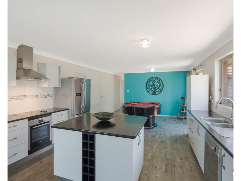 105 Dalmeny Drive, Kianga NSW 2546