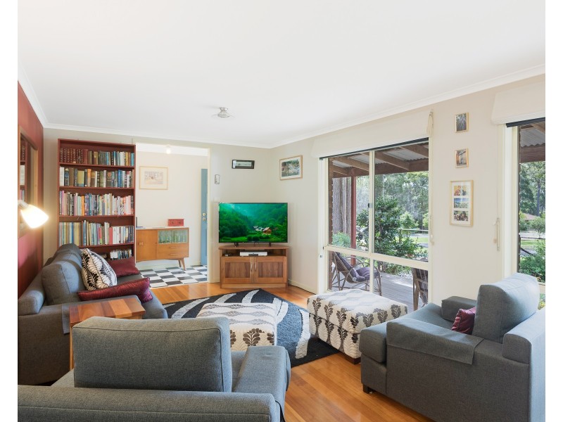 2 Maculata Cct, Dalmeny NSW 2546