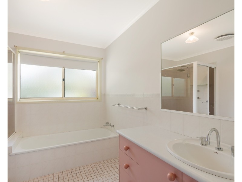 2 Maculata Cct, Dalmeny NSW 2546