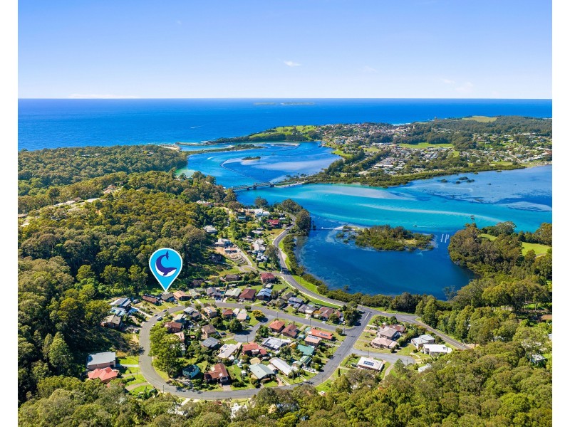 52 Fishermans Crescent, North Narooma NSW 2546