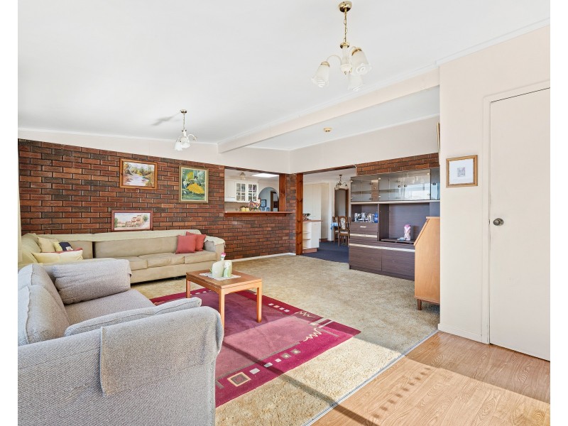 52 Fishermans Crescent, North Narooma NSW 2546