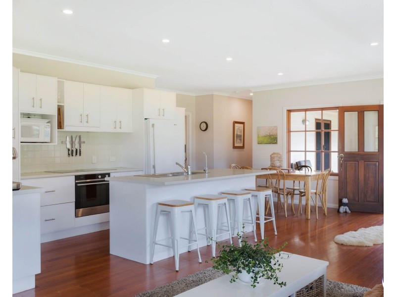 28 Rainforest Parkway, Narooma NSW 2546