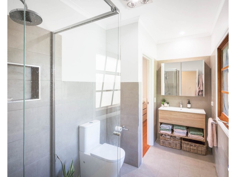 28 Rainforest Parkway, Narooma NSW 2546