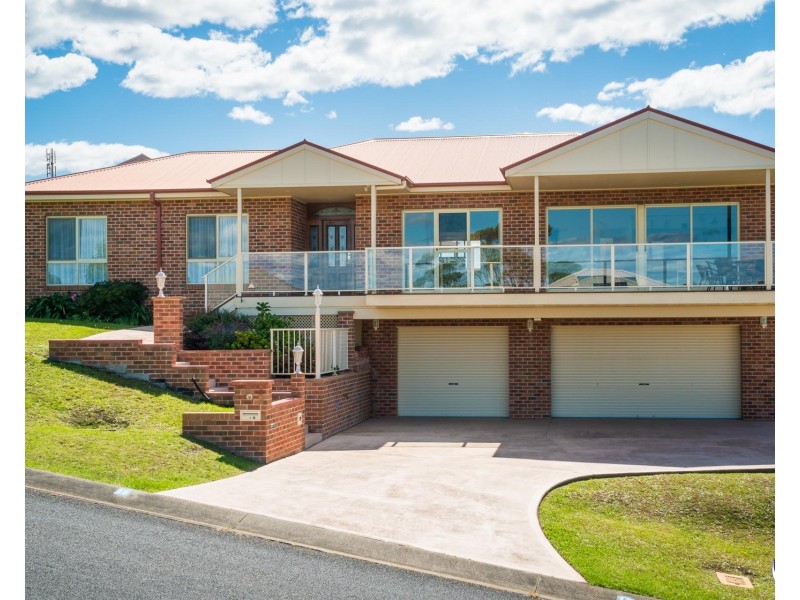 19 Dawn Parade, Kianga NSW 2546