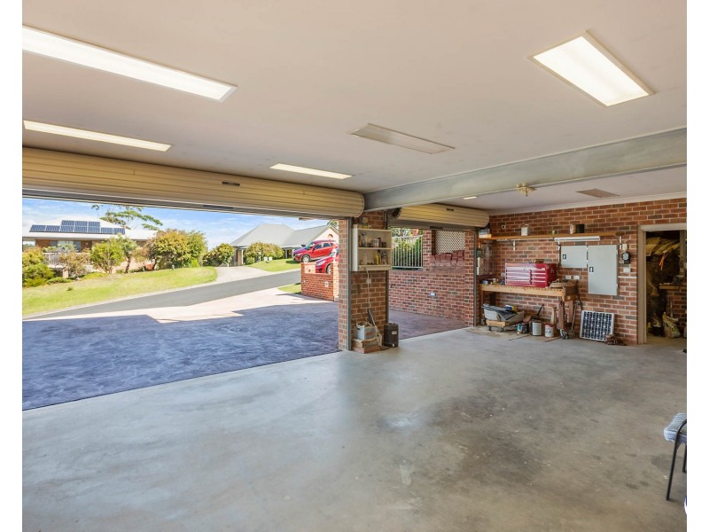 19 Dawn Parade, Kianga NSW 2546
