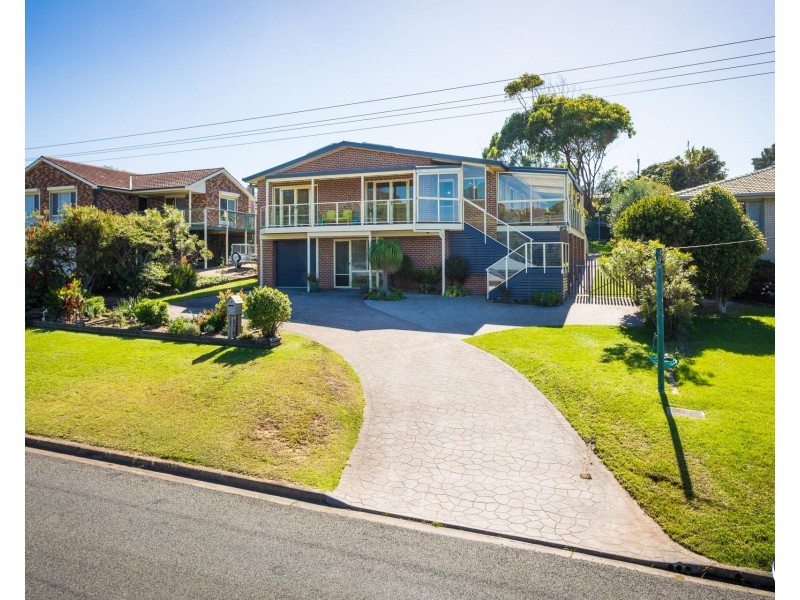 92 Cresswick Parade, Dalmeny NSW 2546