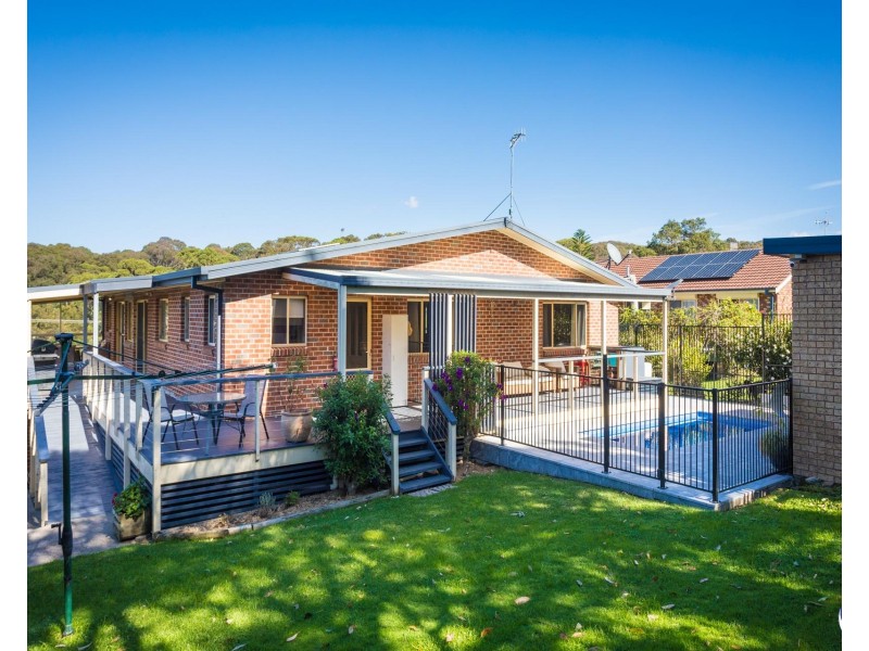 92 Cresswick Parade, Dalmeny NSW 2546