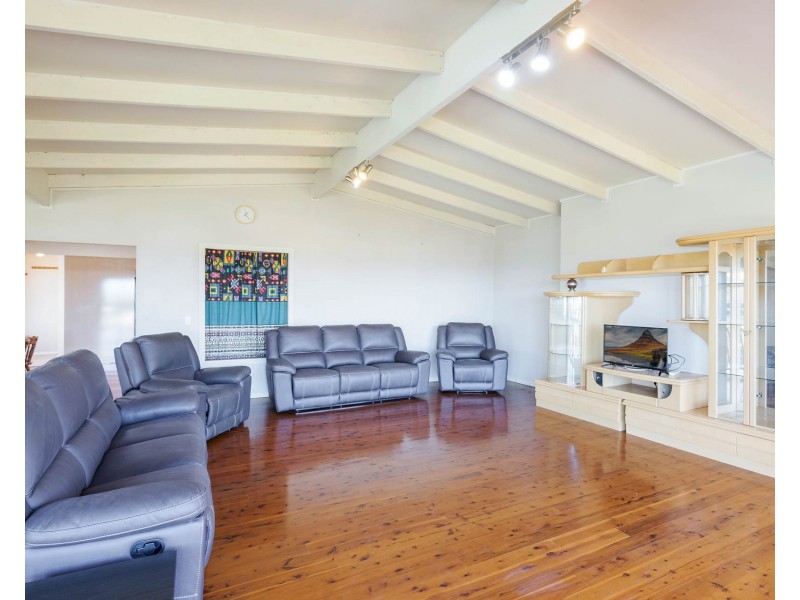 14 Baldwin Avenue, Kianga NSW 2546