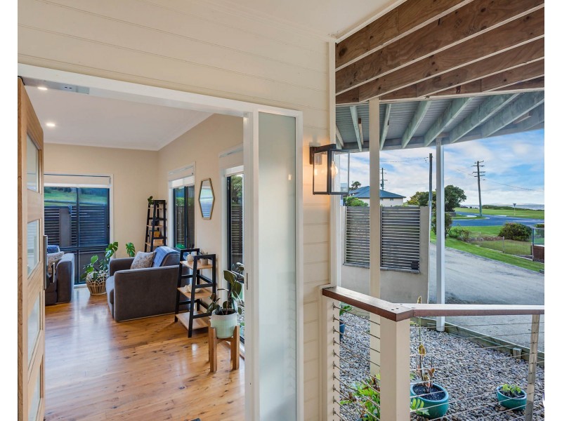 105 Cresswick Parade, Dalmeny NSW 2546