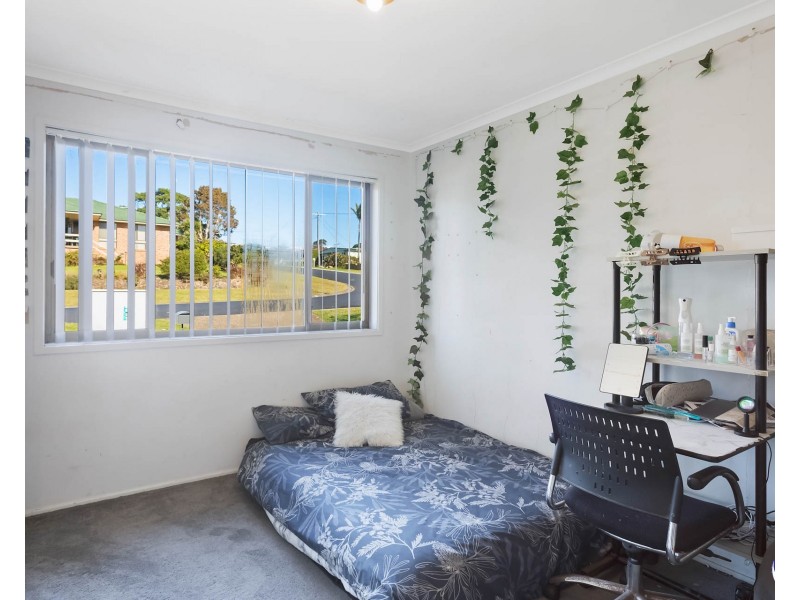 13 Lakeside Drive, Kianga NSW 2546