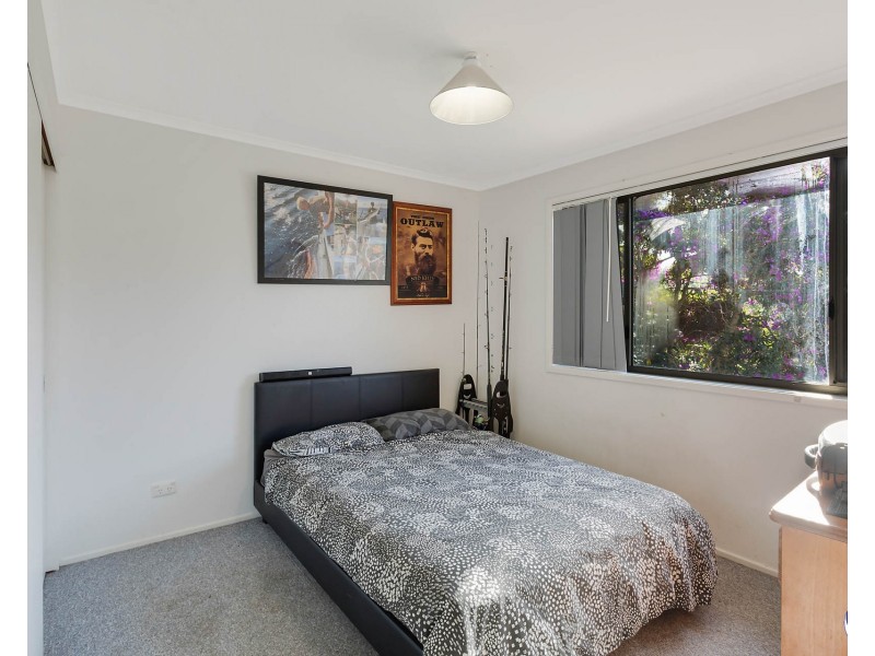 13 Lakeside Drive, Kianga NSW 2546