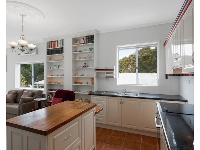 21 Goolara Avenue, Dalmeny NSW 2546