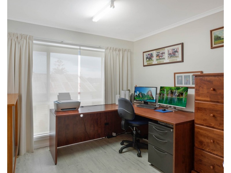 21 Goolara Avenue, Dalmeny NSW 2546