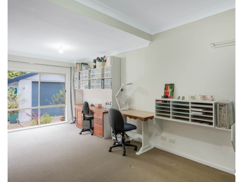 21 Goolara Avenue, Dalmeny NSW 2546
