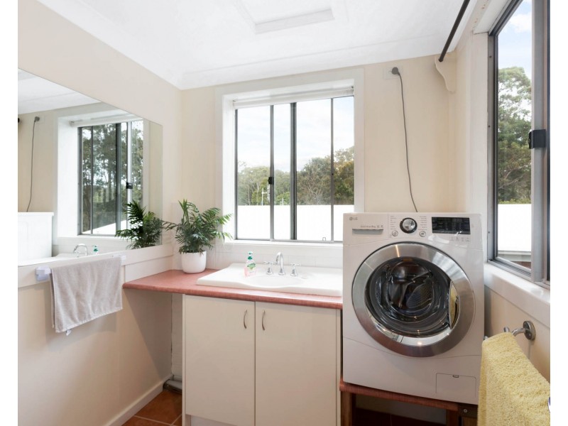 21 Goolara Avenue, Dalmeny NSW 2546