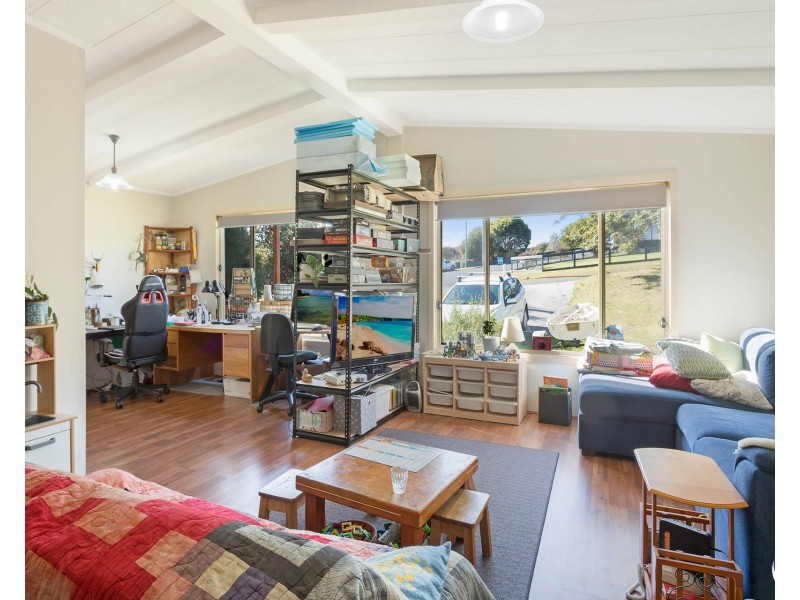 3 Goolara Avenue, Dalmeny NSW 2546