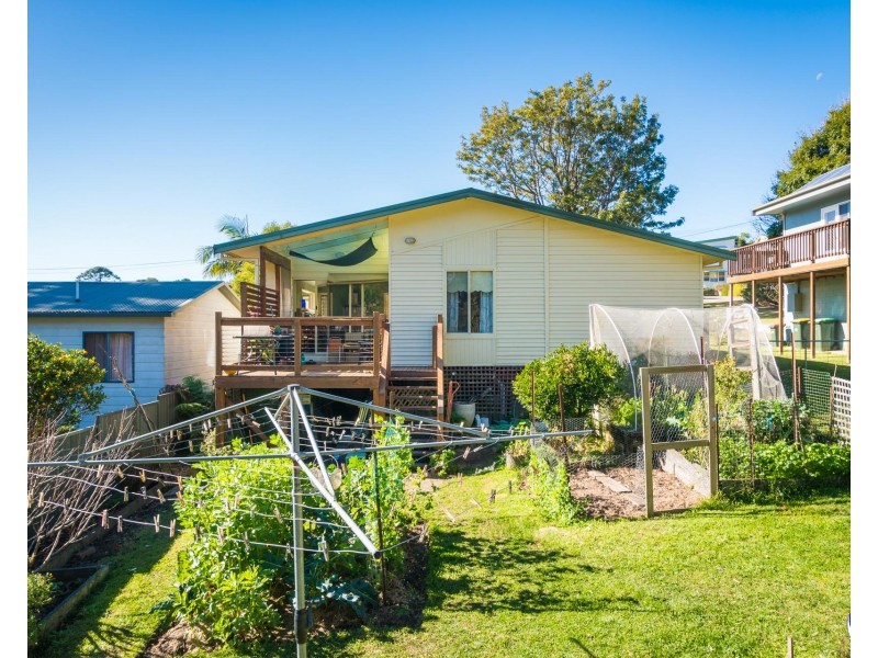 3 Goolara Avenue, Dalmeny NSW 2546