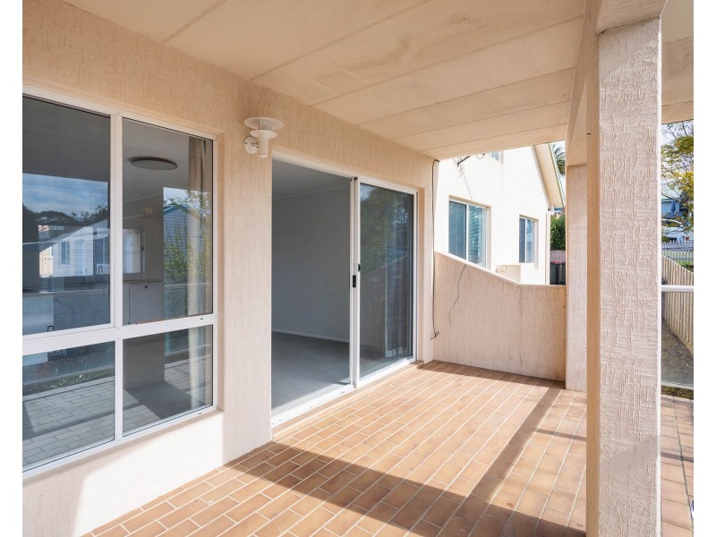 1/5 Angle Street, Narooma NSW 2546