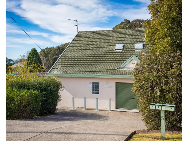 1/5 Angle Street, Narooma NSW 2546