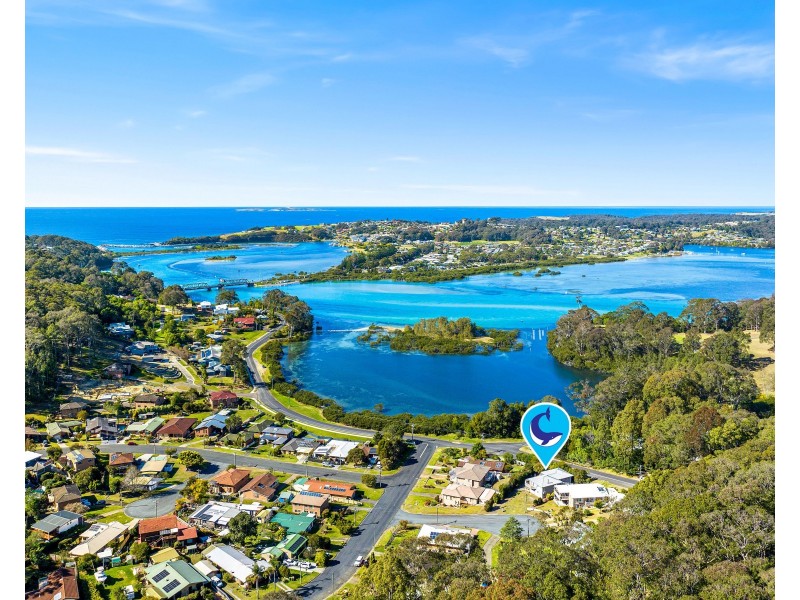 11 Inlet Place, North Narooma NSW 2546